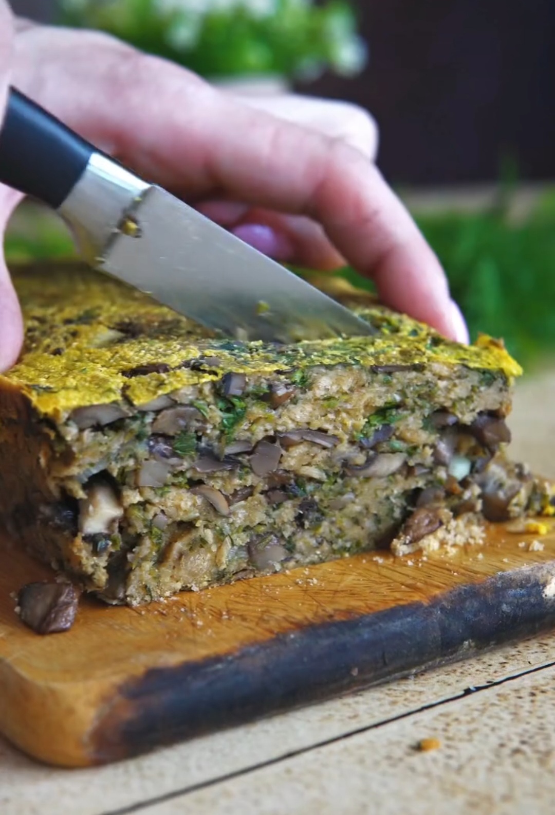 Drob vegan din tocată vegetală VeggoFix Chicky Mince